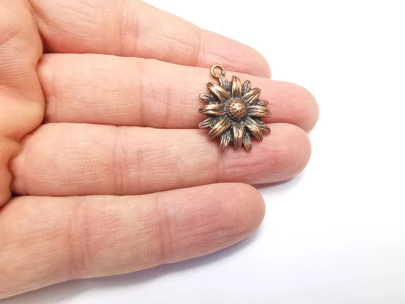 2 Flowers Charms, Sun flower Charms, Daisy Charms, Antique Copper Plated Plants Charms (25x21mm) G29684