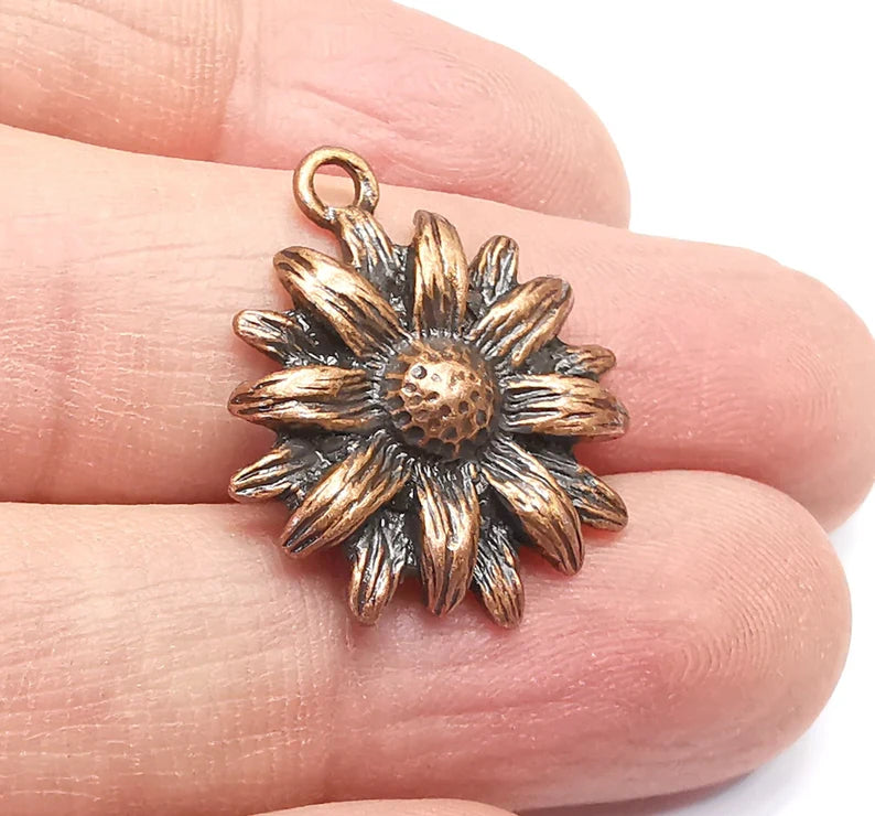 2 Flowers Charms, Sun flower Charms, Daisy Charms, Antique Copper Plated Plants Charms (25x21mm) G29684