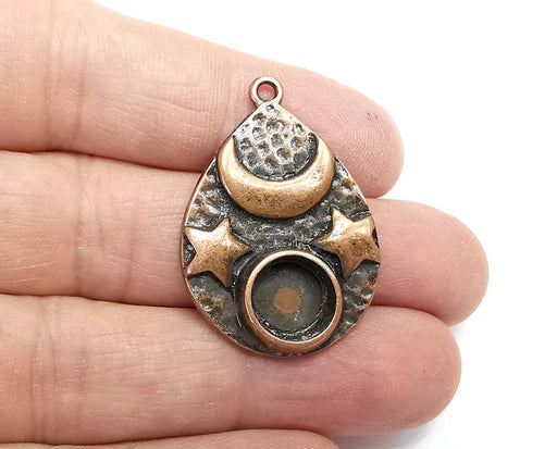 Moon and Star Pendant Bezel, Resin Blank, inlay Mounting, Mosaic Frame Cabochon Base Dry Flower Setting, Antique Copper Plated (10mm) G29691