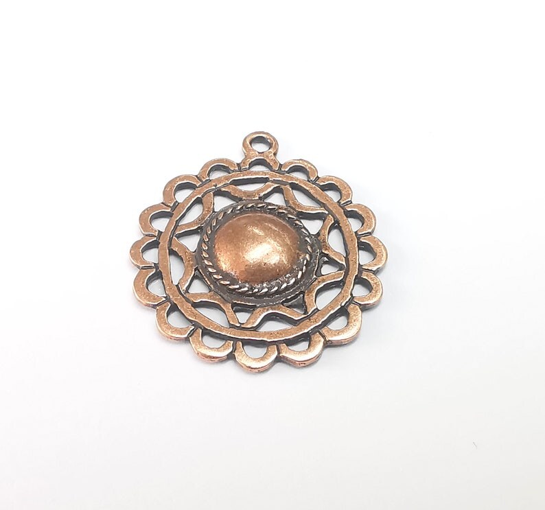 2 Flowers Charms, Antique Copper Plated Pendant (32x28mm) G29719