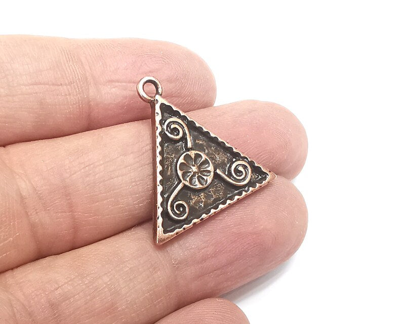 2 Triangle Flower Swirl Charms, Antique Copper Plated Pendant (25x25mm) G29744
