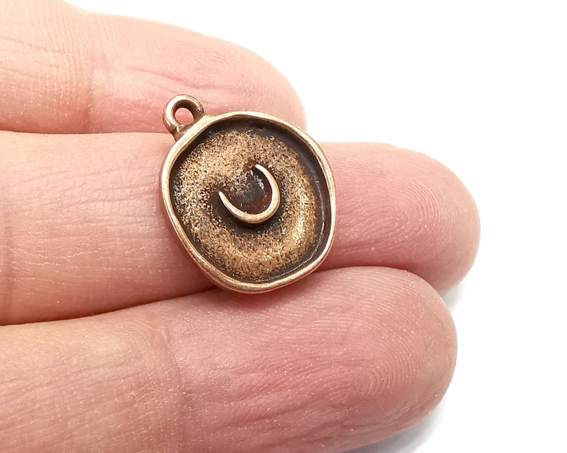 2 Crescent Moon Round Charms Antique Copper Plated Charm (20x17mm) G29774