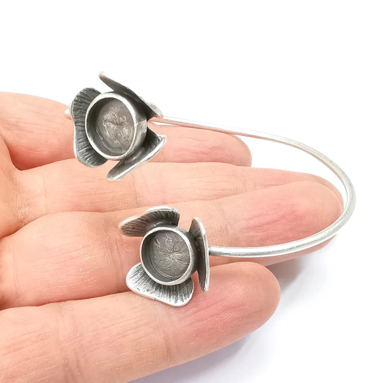 Flower Bracelet Bezel Blank Resin Bezel Cabochon Cuff Base Adjustable Antique Silver Plated Brass (12mm Bezel) G29906