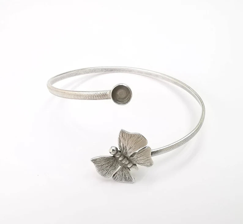 Butterfly Bracelet Bezel Blank Resin Bezel Cabochon Cuff Base Adjustable Antique Silver Plated Brass (6mm Bezel) G29909