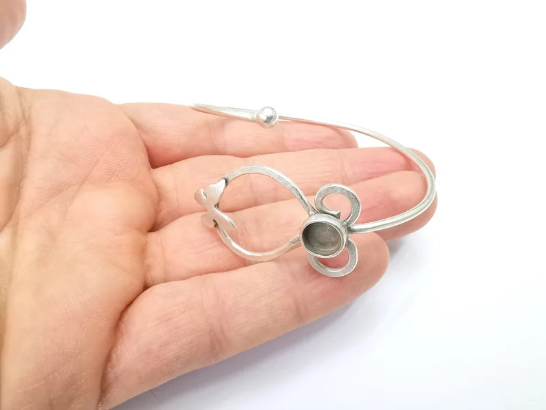 Butterfly Bracelet Bezel Blank Resin Bezel Cabochon Cuff Base Adjustable Antique Silver Plated Brass (6mm Bezel) G29910