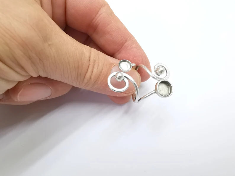 Ring Blank Setting, Cabochon Mounting, Adjustable Resin Ring Base Bezels, Antique Silver Plated (6mm and 8mm bezel) G33001