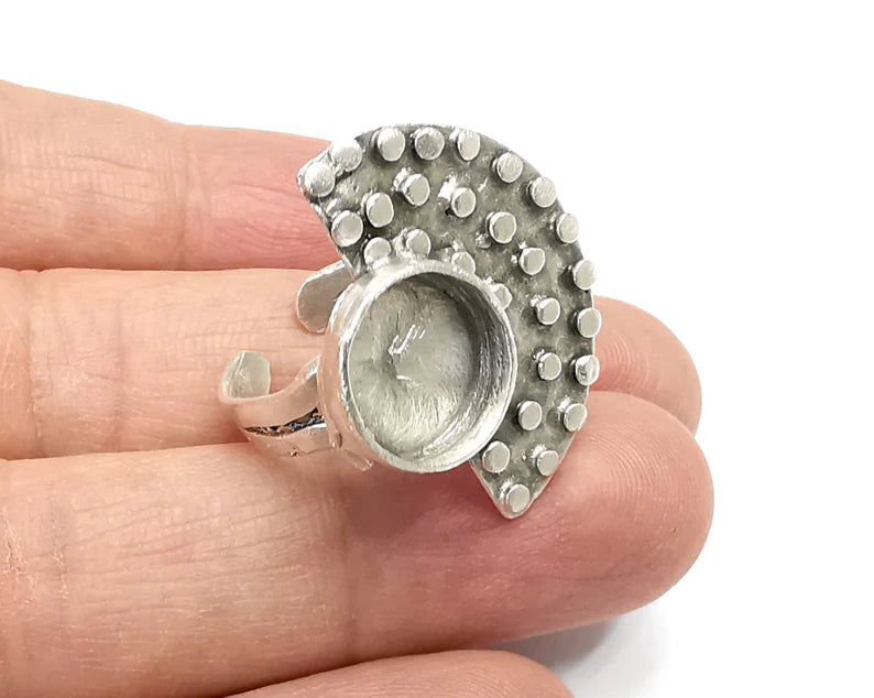 Semi Circle Ring Blank Setting, Cabochon Mounting, Adjustable Resin Ring Base Bezels, Antique Silver Plated (12mm round bezel) G33010