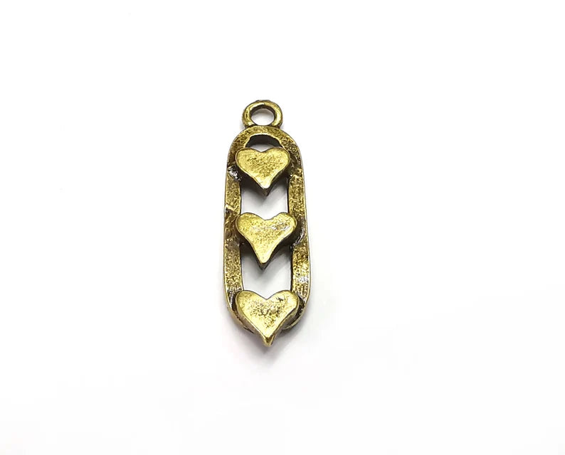 5 Hearts Charms, Dangle Charms Antique Bronze Plated (30x8mm) G33021