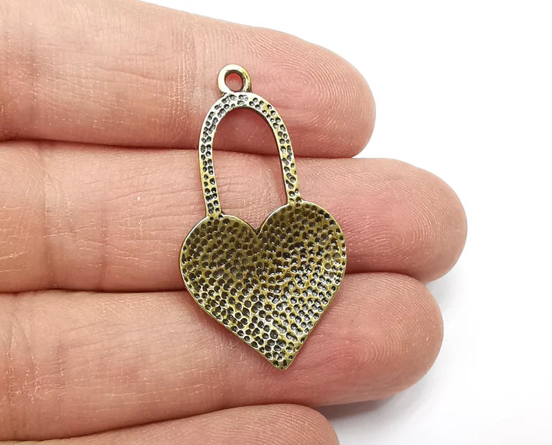 2 Heart Charms, Dangle Charms Antique Bronze Plated (38x21mm) G33023
