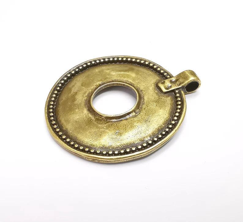 Round Pendant, Antique Bronze Plated Plants Pendant (64x55mm) G33029