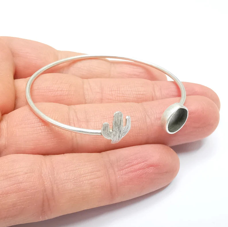 Cactus Bracelet Bezel Blank Resin Bezel Cabochon Cuff Base Settings Adjustable Bracelet Antique Silver Plated Brass (8mm Bezel) G33050