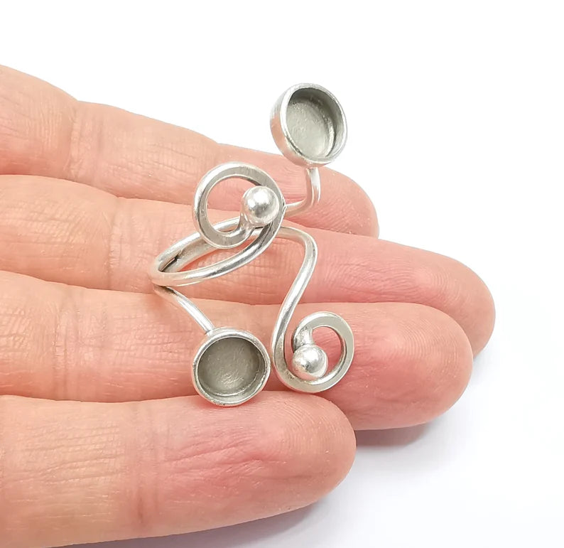 Ring Blank Setting, Cabochon Mounting, Adjustable Resin Ring Base Bezels, Antique Silver Plated (6mm round bezel) G33051