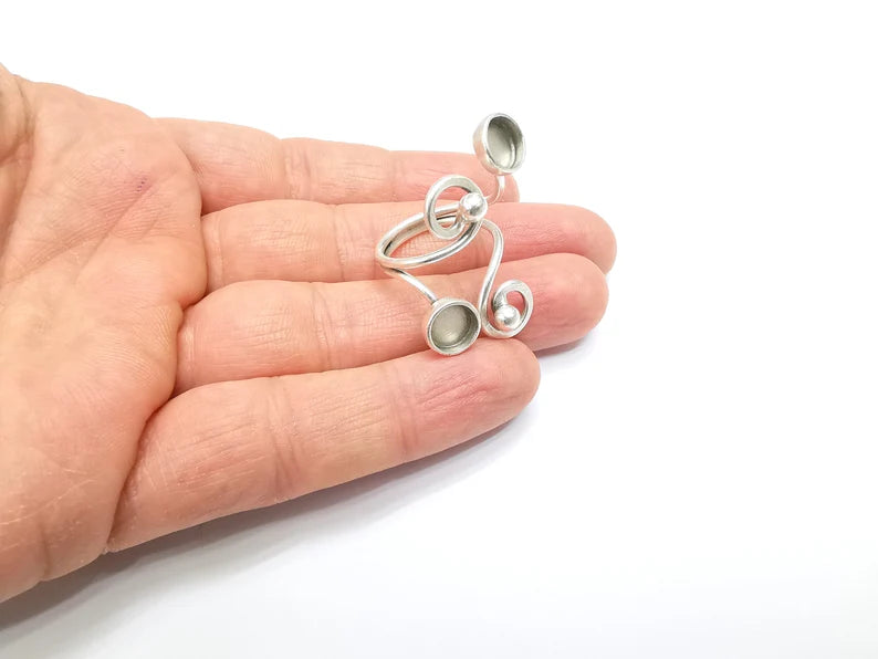 Ring Blank Setting, Cabochon Mounting, Adjustable Resin Ring Base Bezels, Antique Silver Plated (6mm round bezel) G33051