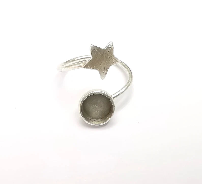 Star Ring Blank Setting, Cabochon Mounting, Adjustable Resin Ring Base Bezels, Antique Silver Plated (8mm) G33046
