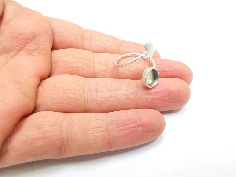 Star Ring Blank Setting, Cabochon Mounting, Adjustable Resin Ring Base Bezels, Antique Silver Plated (8mm) G33046