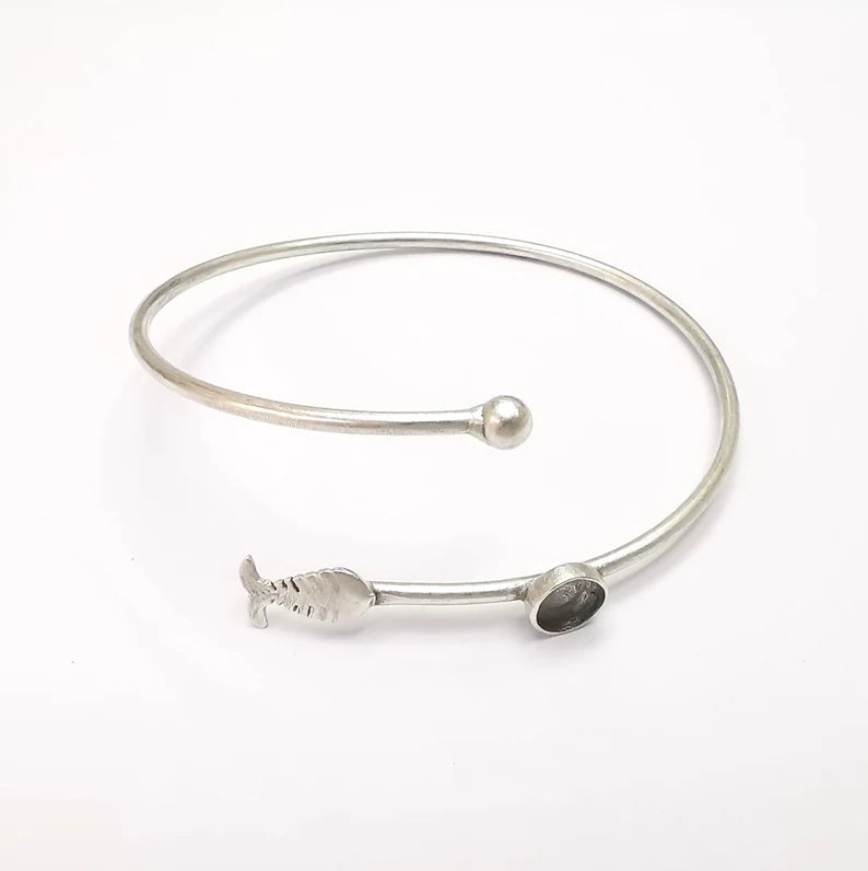 Fish Bracelet Bezel Blank Resin Bezel Cabochon Cuff Base Settings Adjustable Bracelet Antique Silver Plated Brass (6mm Bezel) G33053