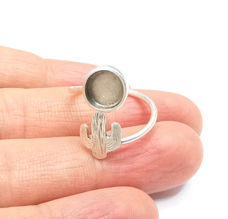 Cactus Ring Blank Setting, Cabochon Mounting, Adjustable Resin Ring Base Bezels, Antique Silver Plated (8mm) G33054