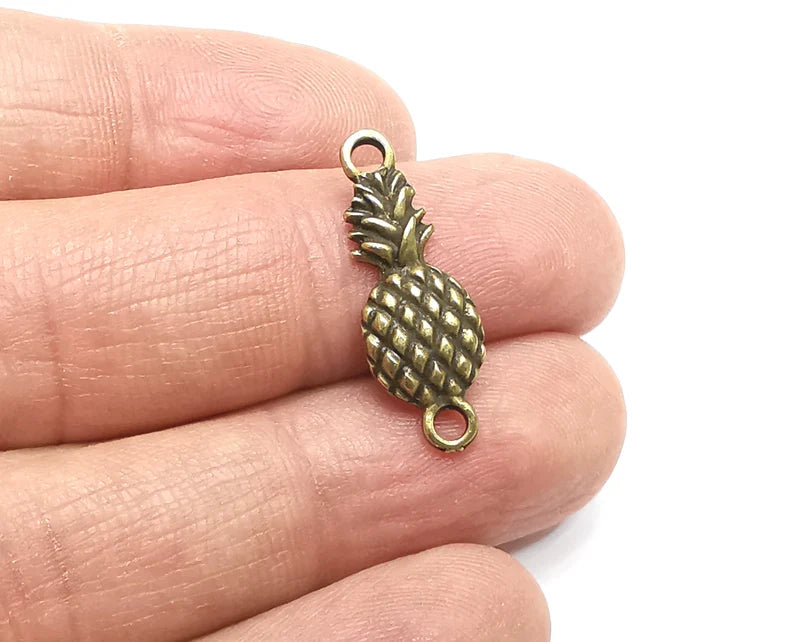 5 Pineapple Connector Charms, Dangle Charms Antique Bronze Plated (26x10mm) G33060