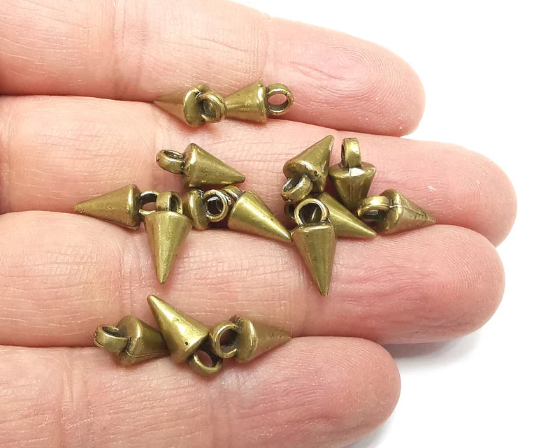 5 Cone, Spike Charms, Dangle Charms Antique Bronze Plated (13x6mm) G33070
