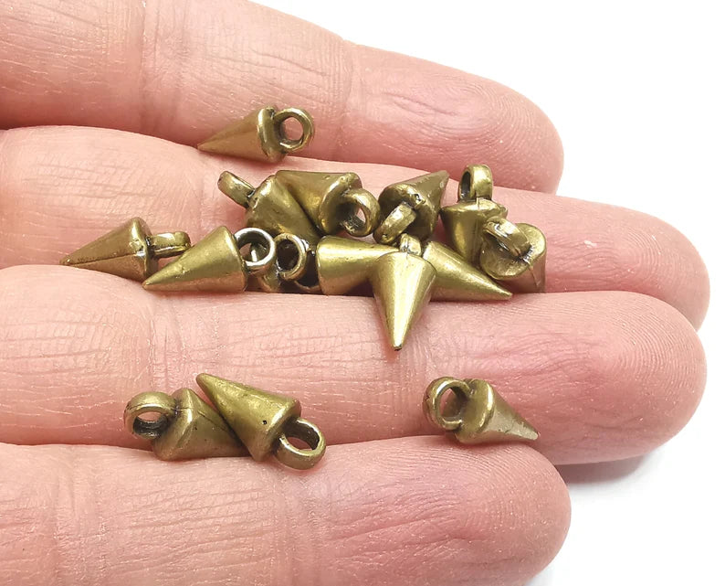 5 Cone, Spike Charms, Dangle Charms Antique Bronze Plated (13x6mm) G33070