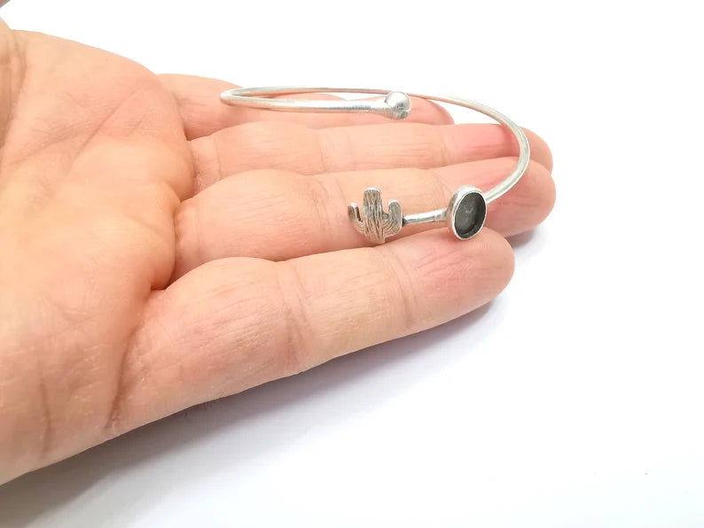 Cactus Bracelet Bezel Blank Resin Bezel Cabochon Cuff Base Settings Adjustable Bracelet Antique Silver Plated Brass (9x6mm Bezel) G29903