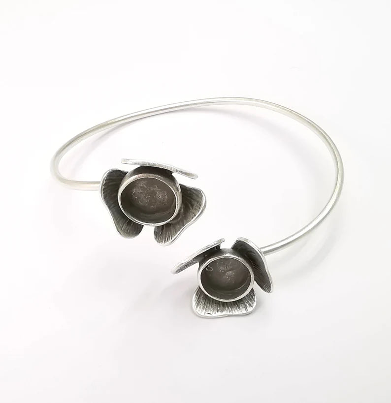 Flower Bracelet Bezel Blank Resin Bezel Cabochon Cuff Base Adjustable Antique Silver Plated Brass (12mm Bezel) G29906