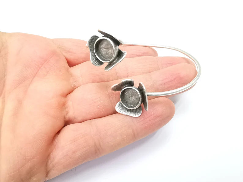 Flower Bracelet Bezel Blank Resin Bezel Cabochon Cuff Base Adjustable Antique Silver Plated Brass (12mm Bezel) G29906