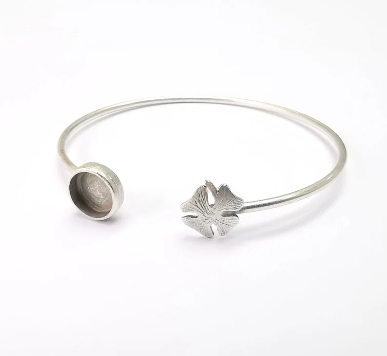 Clover Bracelet Bezel Blank Resin Bezel Cabochon Cuff Base Settings Adjustable Bracelet Antique Silver Plated Brass (9x6mm Bezel) G29908