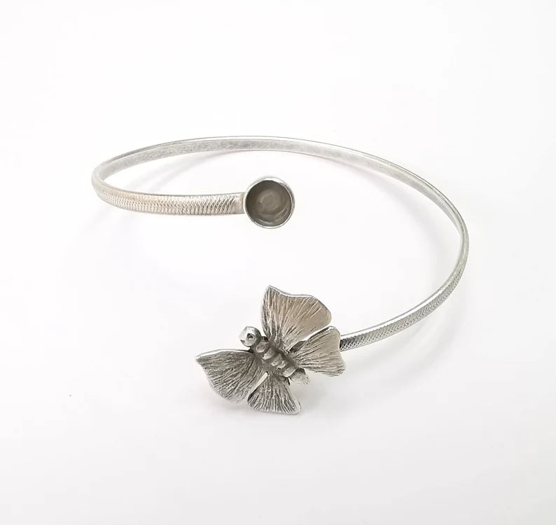 Butterfly Bracelet Bezel Blank Resin Bezel Cabochon Cuff Base Adjustable Antique Silver Plated Brass (6mm Bezel) G29909