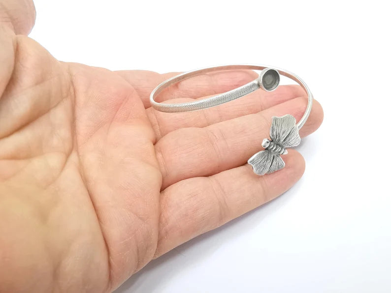 Butterfly Bracelet Bezel Blank Resin Bezel Cabochon Cuff Base Adjustable Antique Silver Plated Brass (6mm Bezel) G29909