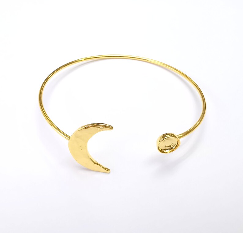 Crescent Moon Bracelet Bezel Blank Resin Bezel Cabochon Cuff Base Settings Adjustable Bracelet Shiny Gold Plated Brass (6mm Bezel) G33110