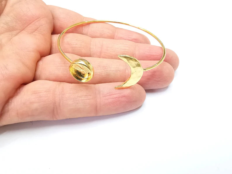 Crescent Moon Bracelet Bezel Blank Resin Bezel Cabochon Cuff Base Settings Adjustable Bracelet Shiny Gold Plated Brass (10mm Bezel) G33121
