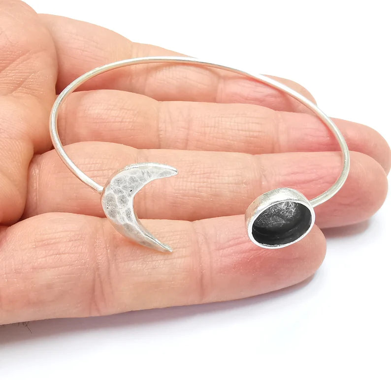 Crescent Moon Bracelet Bezel Blank Resin Bezel Cabochon Cuff Base Setting Adjustable Bracelet Silver Plated Brass (10mm Bezel) G33126