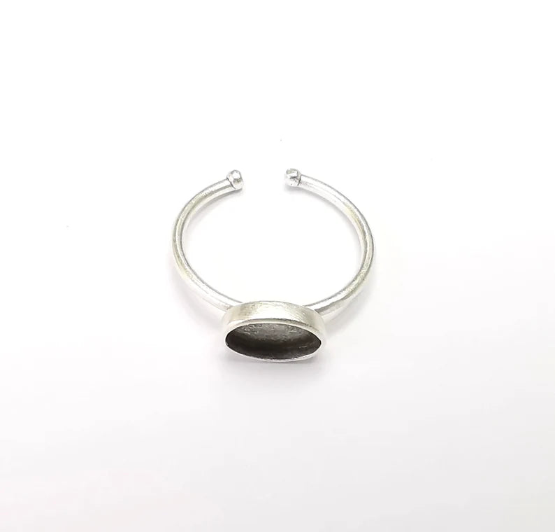 Oval Ring Blank Setting, Cabochon Mounting, Adjustable Resin Ring Base Bezels, Antique Silver Plated Brass Ring (9x6mm bezel) G33130
