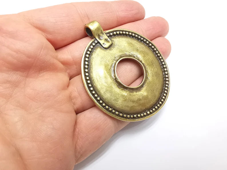 Round Pendant, Antique Bronze Plated Plants Pendant (64x55mm) G33029