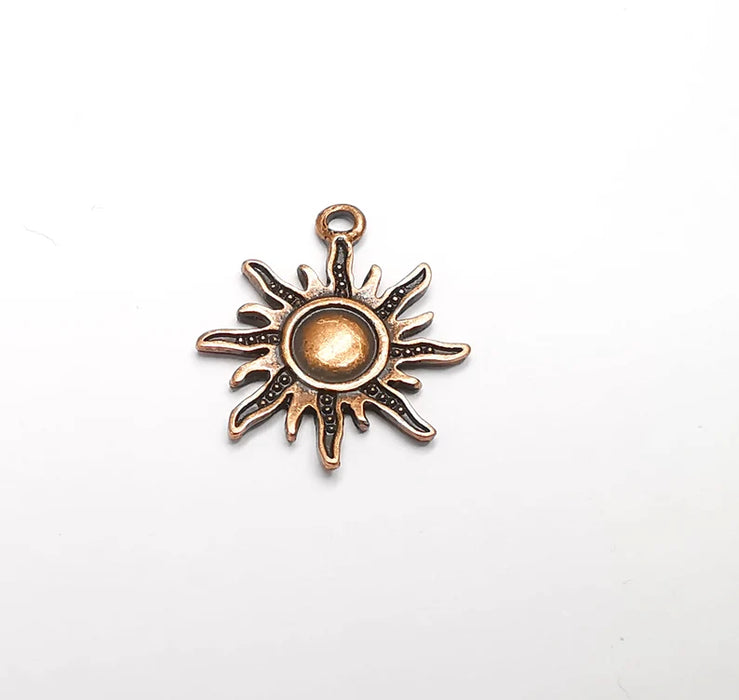 4 Sun Charms Antique Copper Plated Charms (27x23mm) G33032