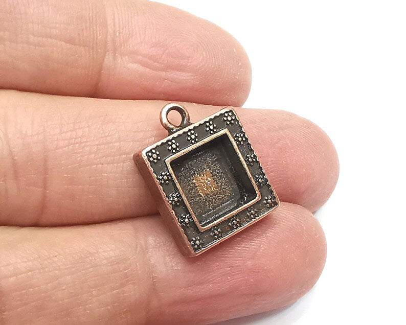 Flower Square Pendant Blanks, Resin Bezel Bases, Mosaic Mountings, Dry flower Frame, Polymer Clay base, Antique Copper Plated (10mm) G33137