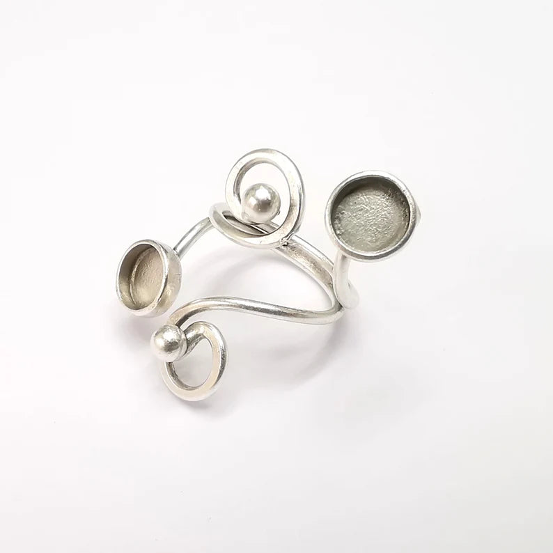 Ring Blank Setting, Cabochon Mounting, Adjustable Resin Ring Base Bezels, Antique Silver Plated (6mm round bezel) G33051