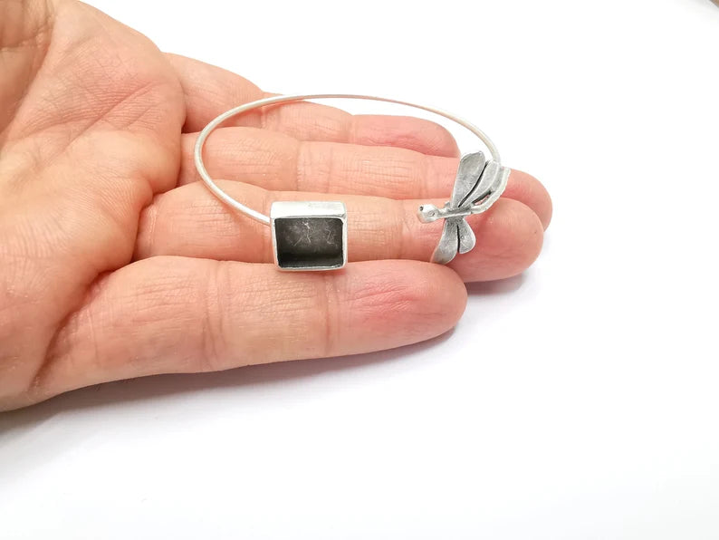Dragonfly Square Bracelet Bezel Blank Resin Bezel Cabochon Cuff Base Settings Adjustable Bracelet Antique Silver Plated Brass (10mm) G33155
