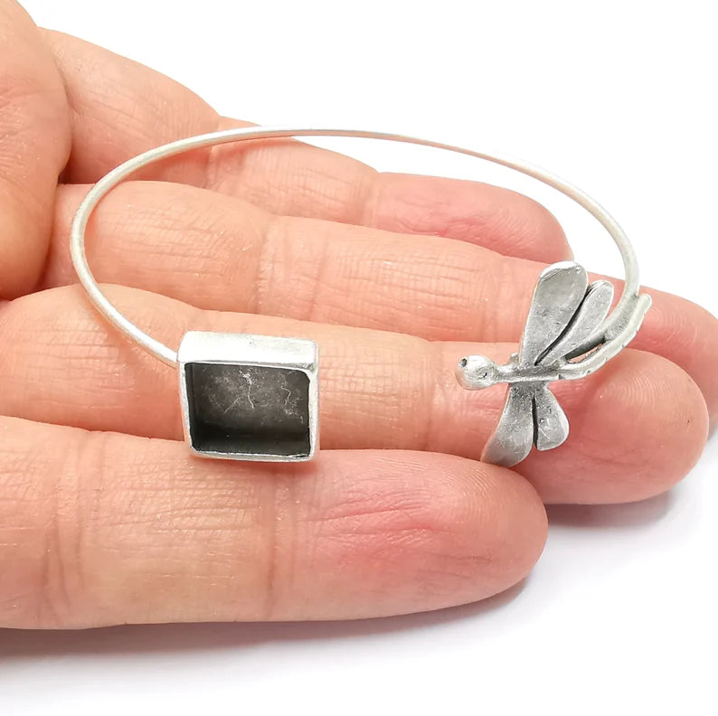 Dragonfly Square Bracelet Bezel Blank Resin Bezel Cabochon Cuff Base Settings Adjustable Bracelet Antique Silver Plated Brass (10mm) G33155