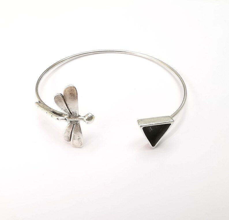 Dragonfly Triangle Bracelet Bezel Blank Resin Bezel Cabochon Cuff Base Setting Adjustable Bracelet Antique Silver Plated Brass (10mm) G33160