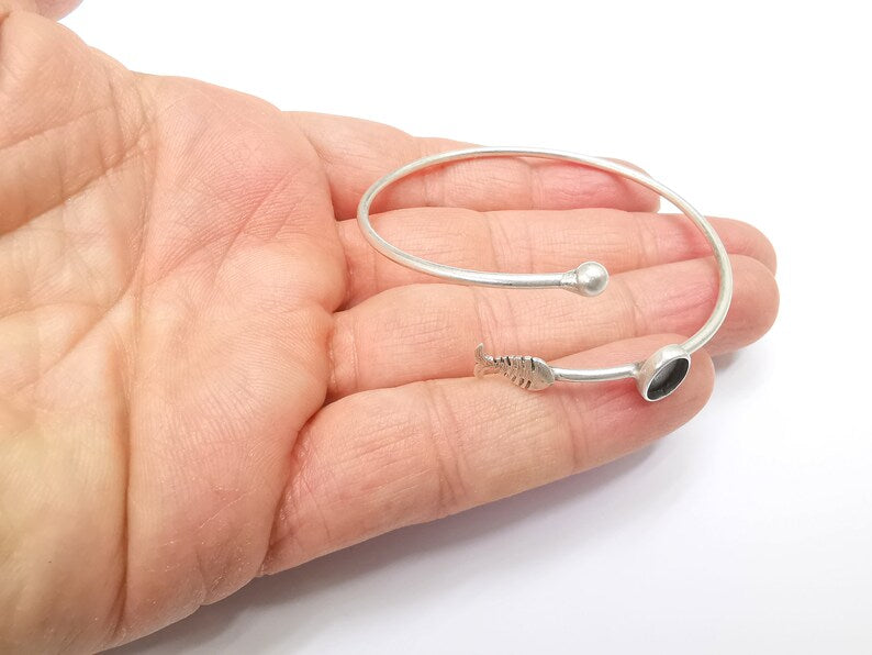 Fish Bracelet Bezel Blank Resin Bezel Cabochon Cuff Base Settings Adjustable Bracelet Antique Silver Plated Brass (9x6mm Bezel) G33161