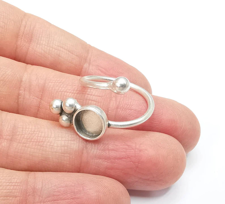 Silver Ring Blank Setting, Cabochon Mounting, Adjustable Resin Ring Base Bezels, Antique Silver Plated Brass Ring (8mm) G33184
