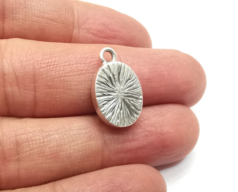 4 Oval Pendant Blanks, Resin Bezel Bases, Mosaic Mountings, Dry flower Frame, Polymer Clay base, Antique Silver Plated (14x10mm) G33202