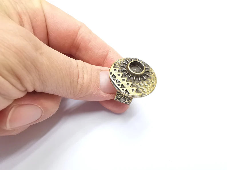 Sun Motif Ring Blank Setting, Cabochon Mounting, Adjustable Resin Base, Inlay Ring Mosaic Ring Bezel Antique Bronze Plated (8mm) G33213