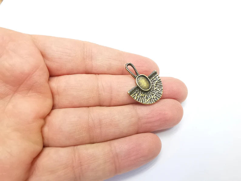 2 Unique Charms Bezel, Antique Bronze Plated Charms (8x6mm) G33219