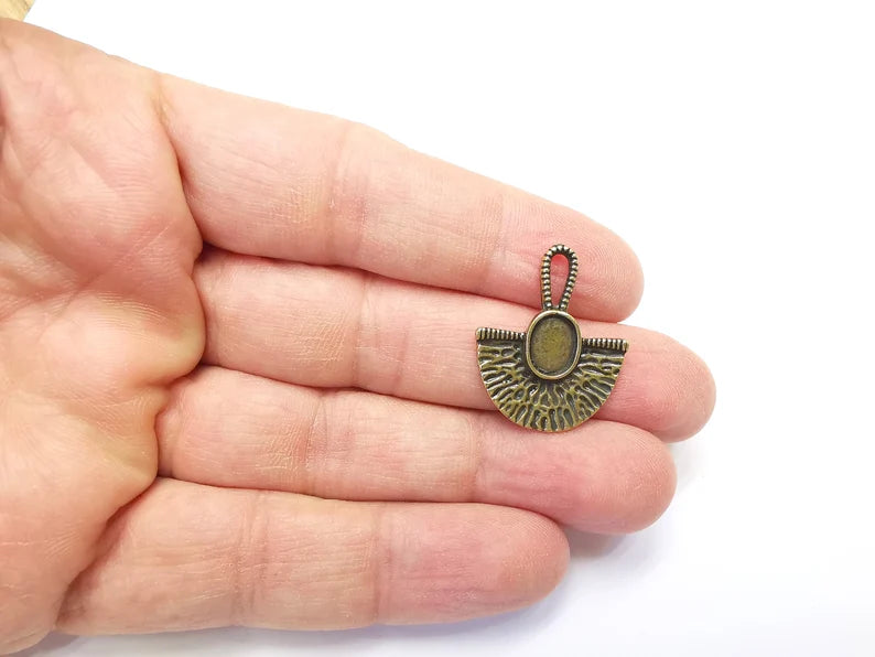 2 Unique Charms Bezel, Antique Bronze Plated Charms (8x6mm) G33219