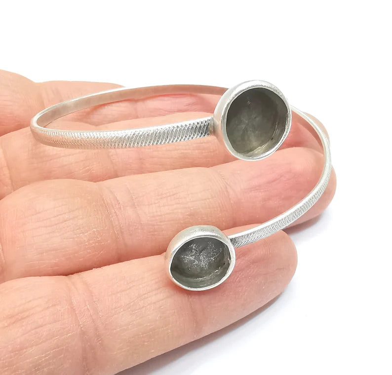 Silver Bracelet Bezel Blank Resin Bezel Cabochon Cuff Base Settings Adjustable Bracelet Antique Silver Plated Brass (10mm Bezel) G33100