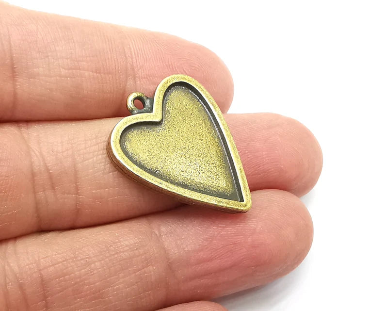 2 Heart Pendant (Both side) Blanks, Resin Bezel Bases, Mosaic Mountings, Dry flower Frame, Polymer Clay base, Antique Bronze (22x18mm) G33233
