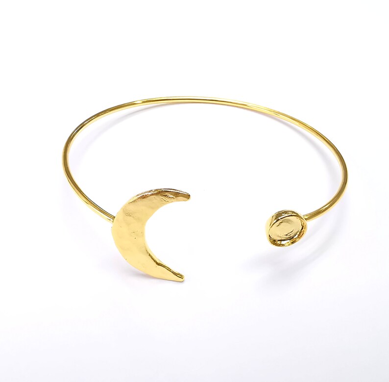 Crescent Moon Bracelet Bezel Blank Resin Bezel Cabochon Cuff Base Settings Adjustable Bracelet Shiny Gold Plated Brass (6mm Bezel) G33110